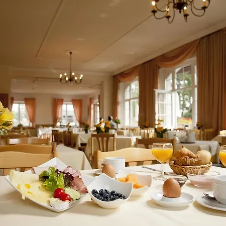 Wittelsbacher Hof ウッティング・アム・アンマーゼー